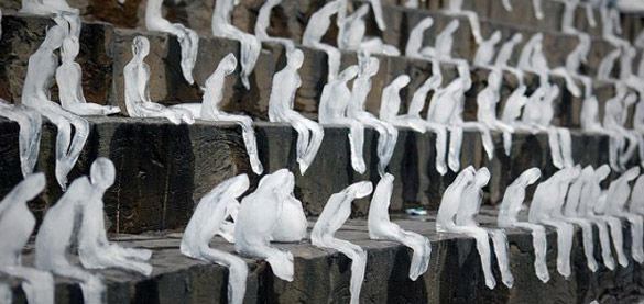 Minimum Monument – Installazione itinerante dell’artista brasiliana Néle Azevedo